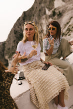 Load image into Gallery viewer, Marble Tour in the Carrara quarries + Tasting