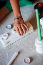 Load image into Gallery viewer, RE