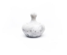 Load image into Gallery viewer, Nutcracker Pestle