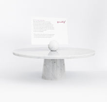 Load image into Gallery viewer, Stand Cake